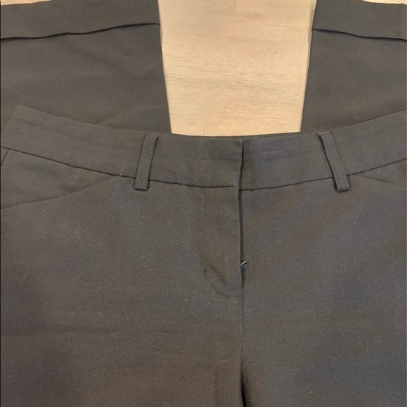 Express Capris size 2 - Picture 4 of 4